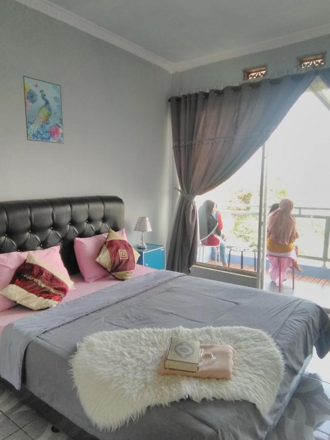 Syariah Runia Villa เล็มบัง ภายนอก รูปภาพ